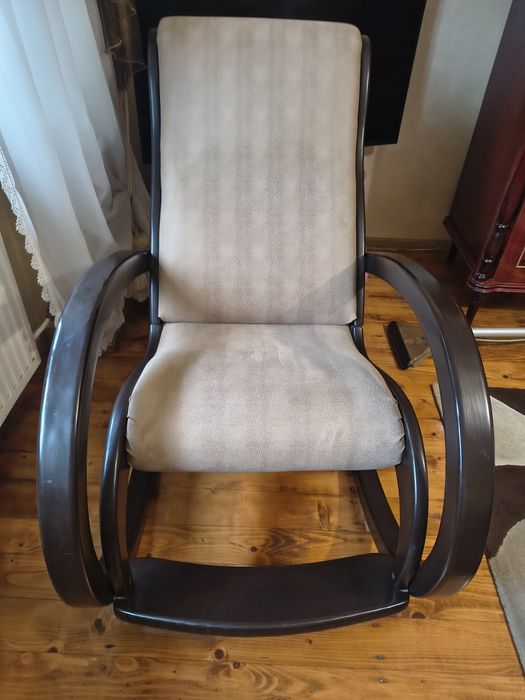 Крісло качалка дерев'яне