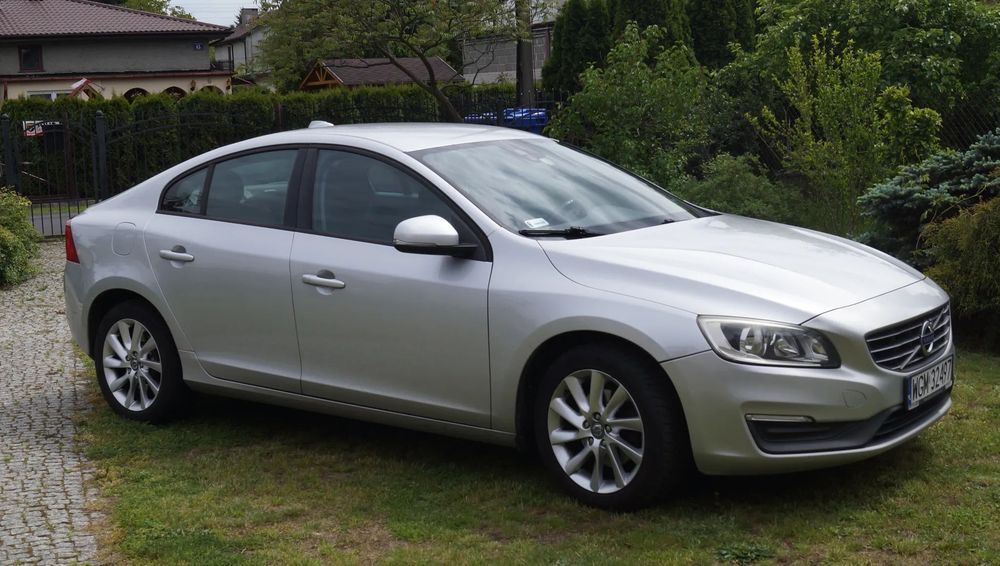 Volvo S60 Volvo S60 T3 salon Polska