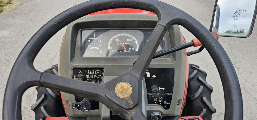 Mitsubishi MT 200 Трактор Мінітрактор