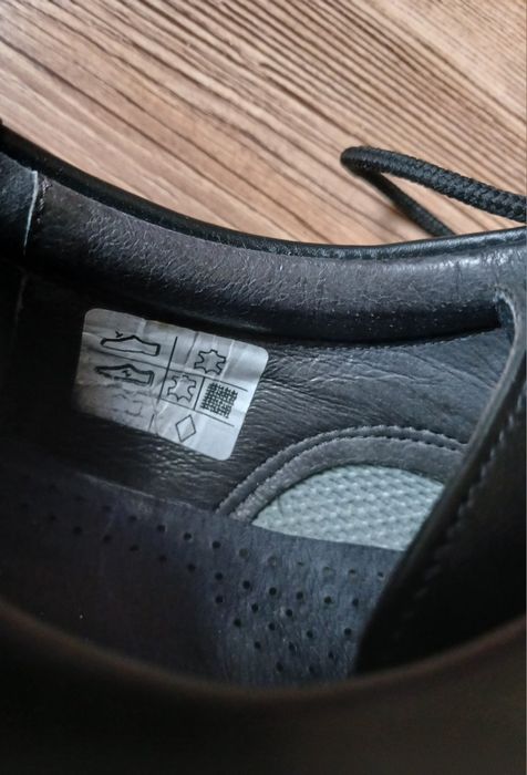 Туфлі чорні шкіряні Prabos Чехія