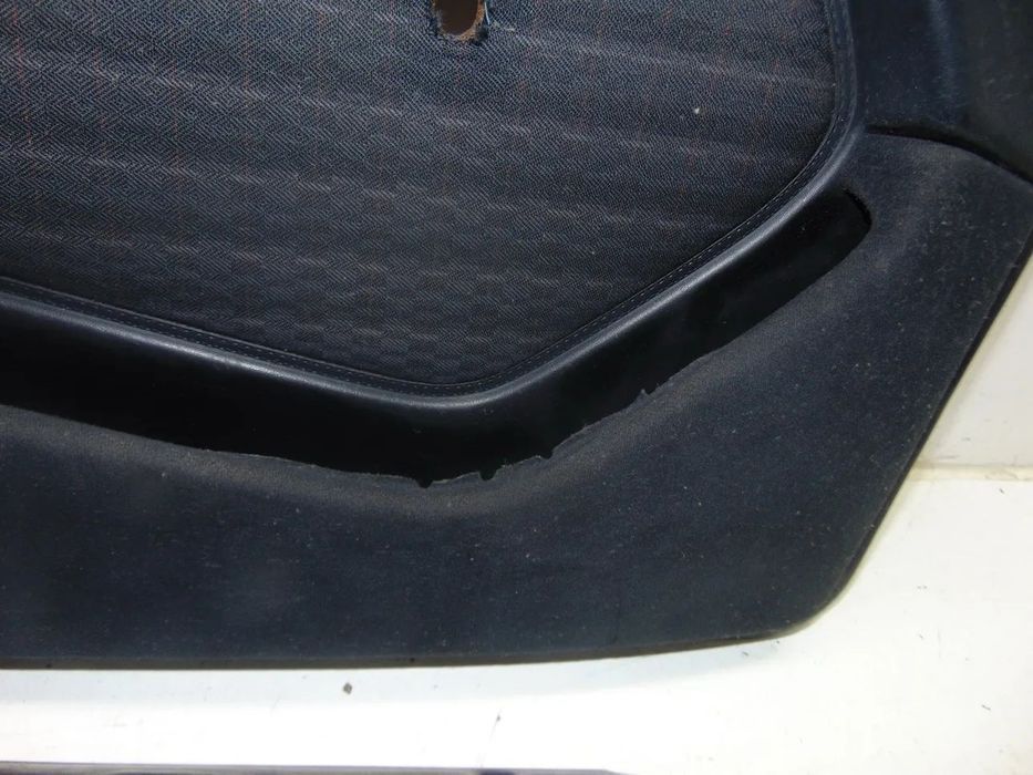 Mercedes W124 quartelas " usado em bom estado