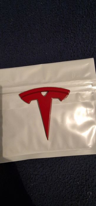 Накладка на руль Tesla 3