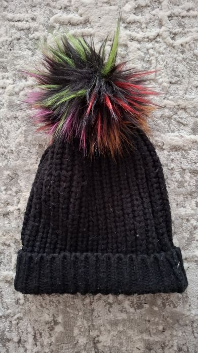 Czarna czapka primark