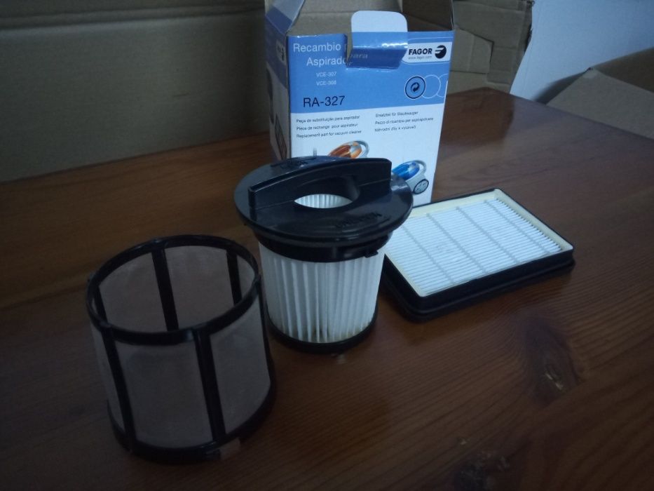Filtros HEPA e de depósito para aspirador Fagor