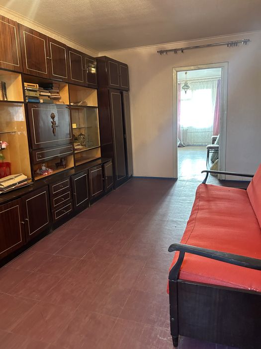 Продаж 3 кімн. Вул Чарівна