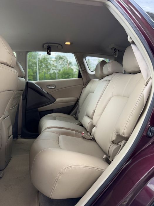 Nissan Murano кроссовер внедорожник полный привод газ/бензин