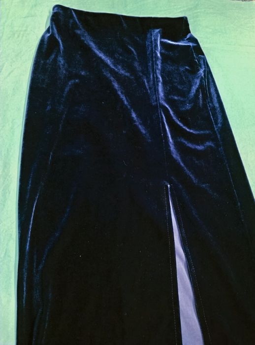 Spódnica granatowa welur 152cm