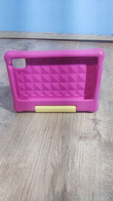 Etui na tablet..