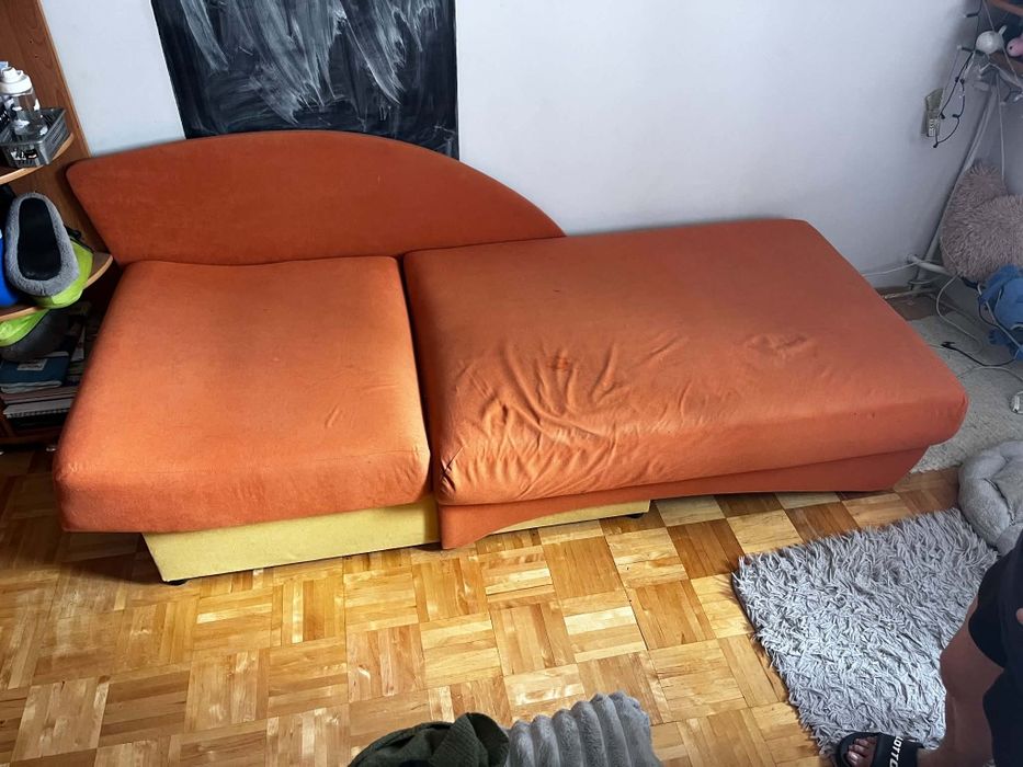 (rezerwacja) Rozkładana kanapa/tapczan pomarańczowy