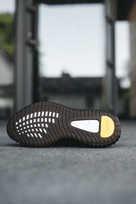 Кросівки Adidas Yeezy Boost 350 v2 Cinder 36-45