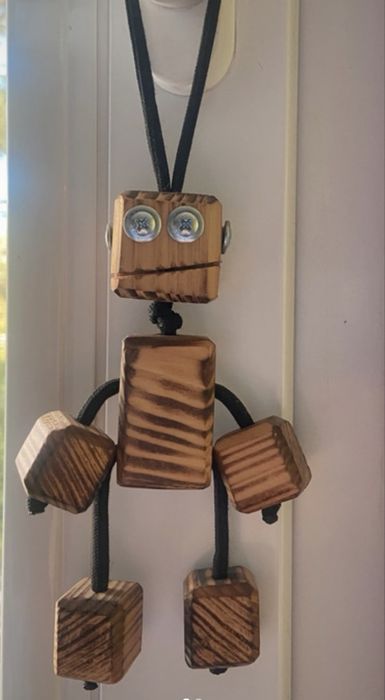 Drewniany brelok