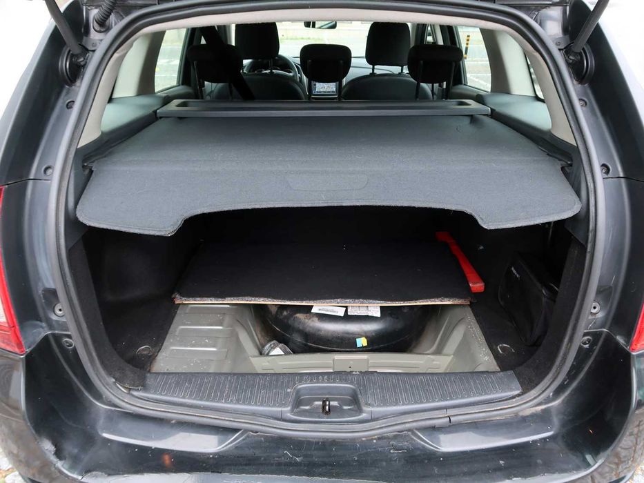 Dacia Logan MCV GPL, 2015, nacional