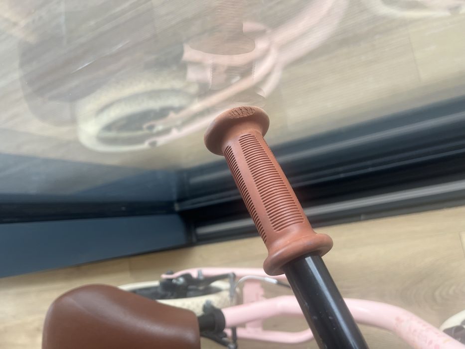 Bicicleta de aprendizagem rosa, B'twin (decathlon)