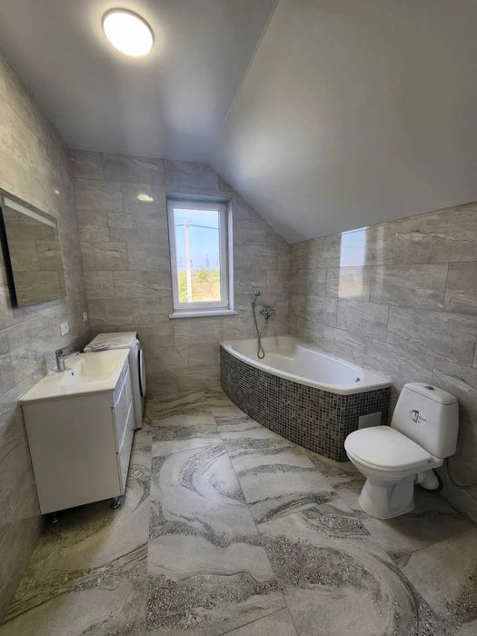 Здається приватний будинок в центральній частині міста