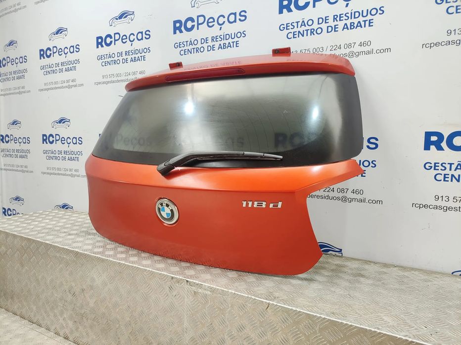 Porta Tampa de Mala BMW Serie 1 F20 F21 Pré LCI