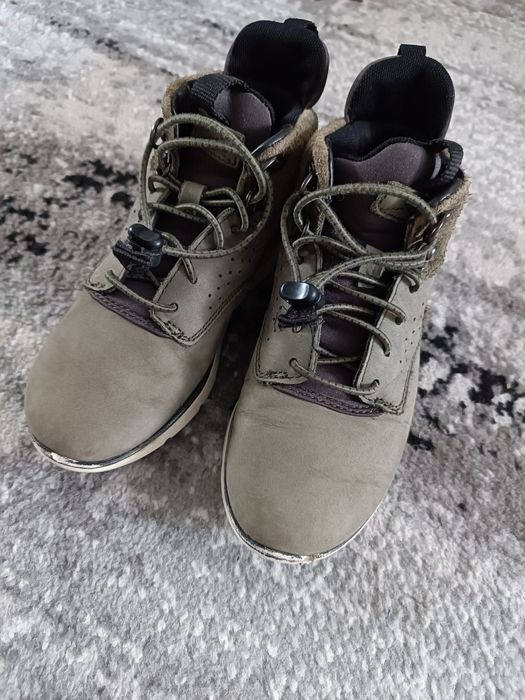 Продам ботінки...