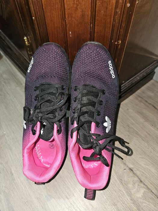 Tênis rosa usados
