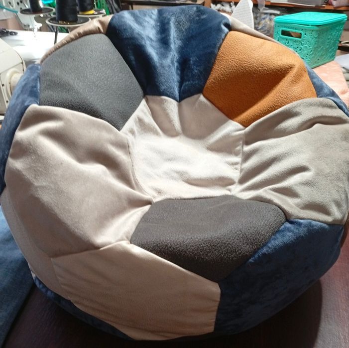 Дитяче безкаркасне крісло