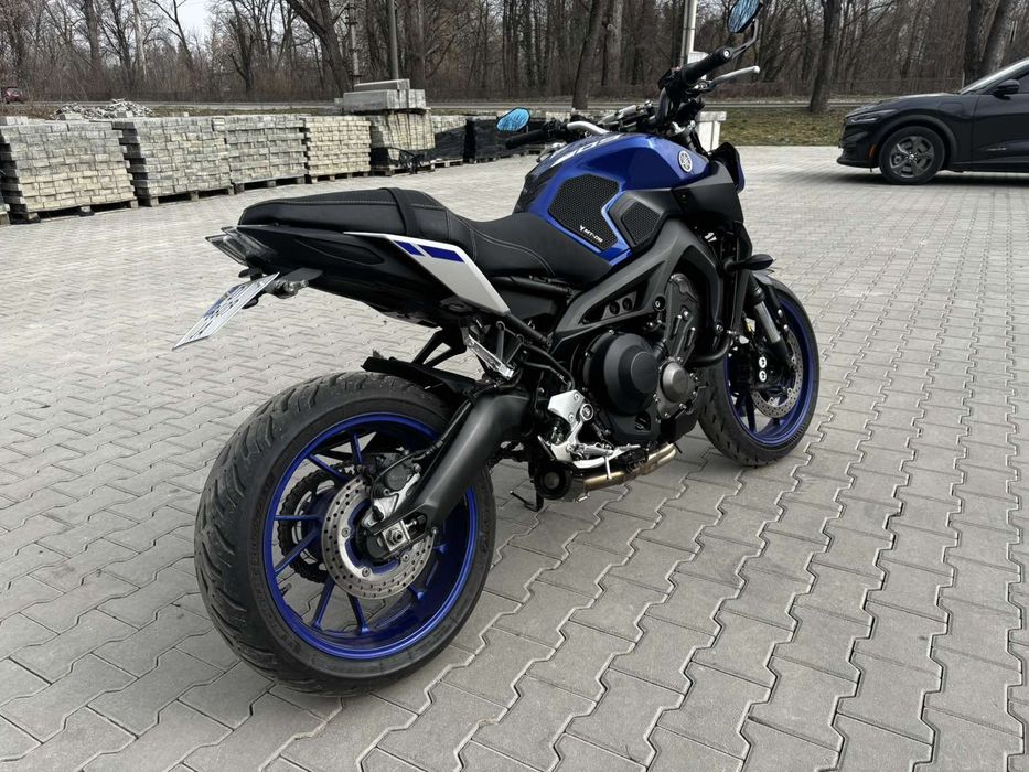Продам Yamaha MT-09