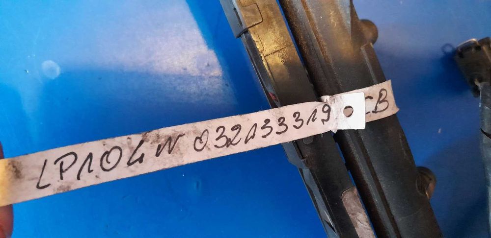 Listwa wtryskowa wtryski wiązka Skoda Octavia 1.6 B 032133319B