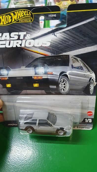 !! Hot Wheels Premium !!