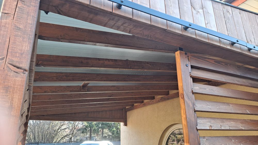 Odsprzedam wiatę garażową