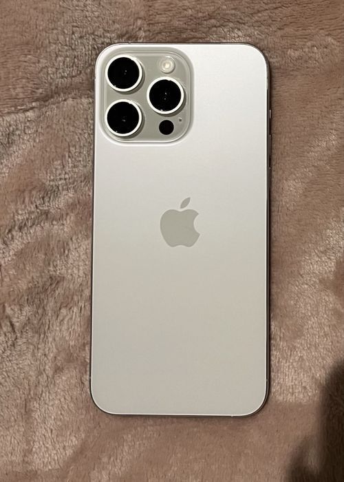 Iphone 15 pro titanium