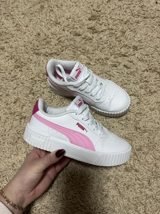Кросівки Puma Carina 2.0 розмір 32 для дівчинки