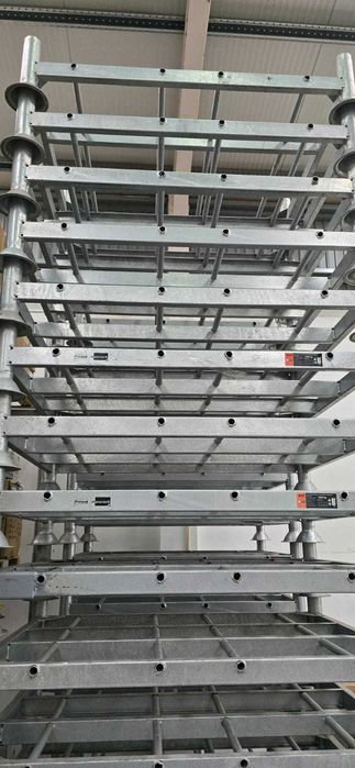 Estantes Galvanizadas/Unidade +IVA