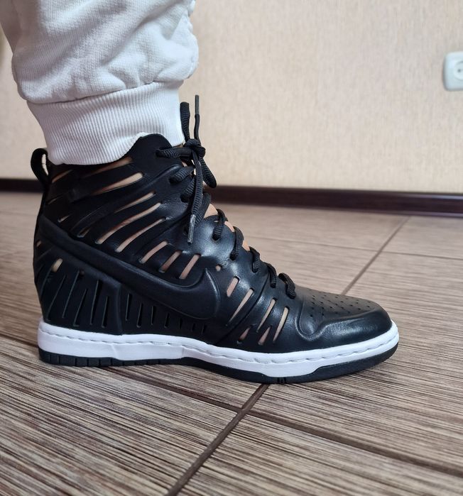 кросівки Nike Dunk Sky Hi 2.0 Joli Black, оригінал
Стан нових
устілка