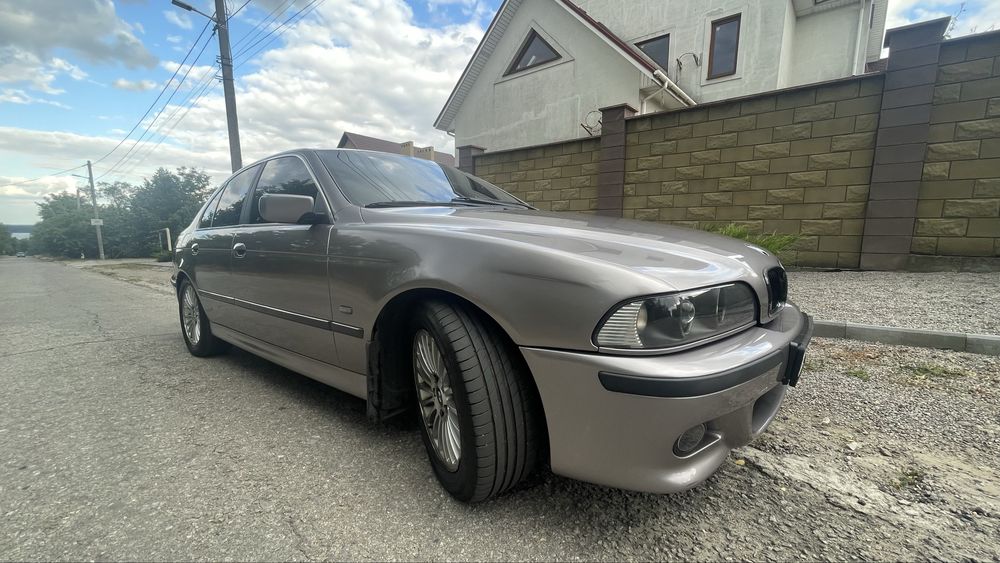 BMW E39 m52b20tu