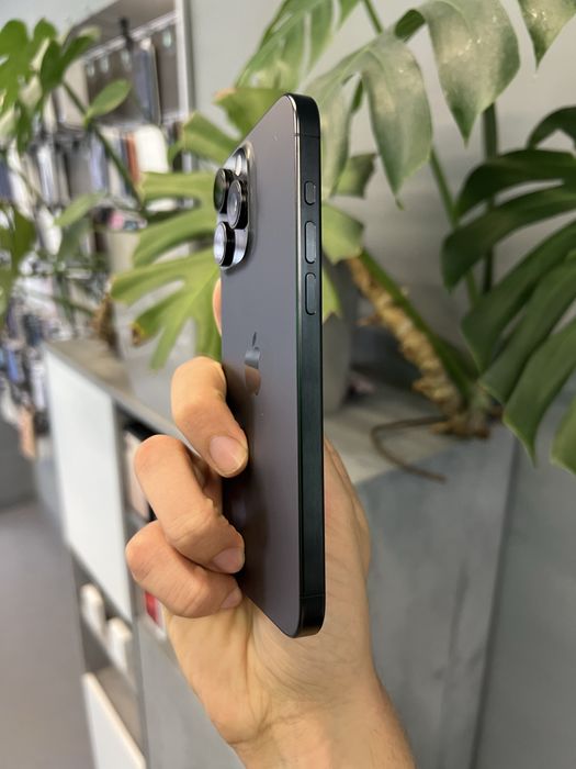 iPhone 15 Pro Max 256GB Black Titanium Unlock Від Магазину