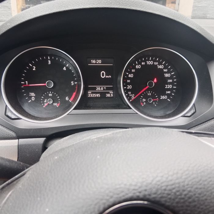 VW JETTA 2016 rok