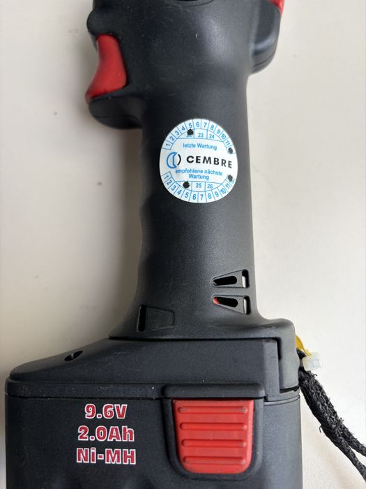 Cembre B15D Zaciskarka hydrauliczna akumulatorowa 15kN 9,6V