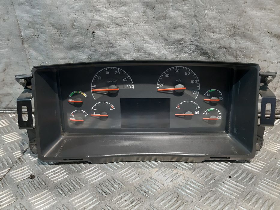 Zegar Licznik 70395665-P02 Volvo
