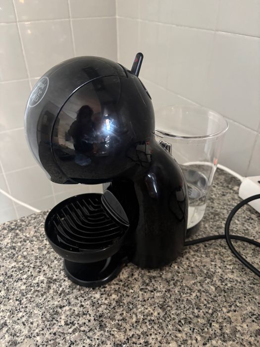 Máquina de café como nova