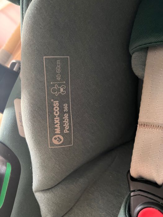 Fotelik samochodowy wkładka dla noworodka Maxi Cosi Pebble 360 Authentic Green