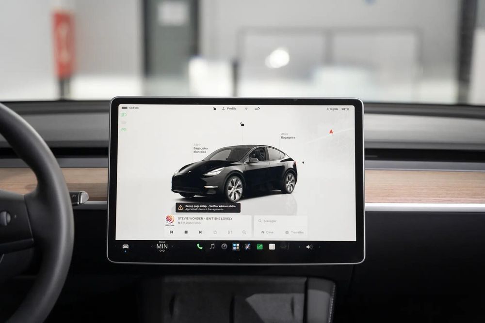 Tesla Model Y Long Range Dual Motor AWD