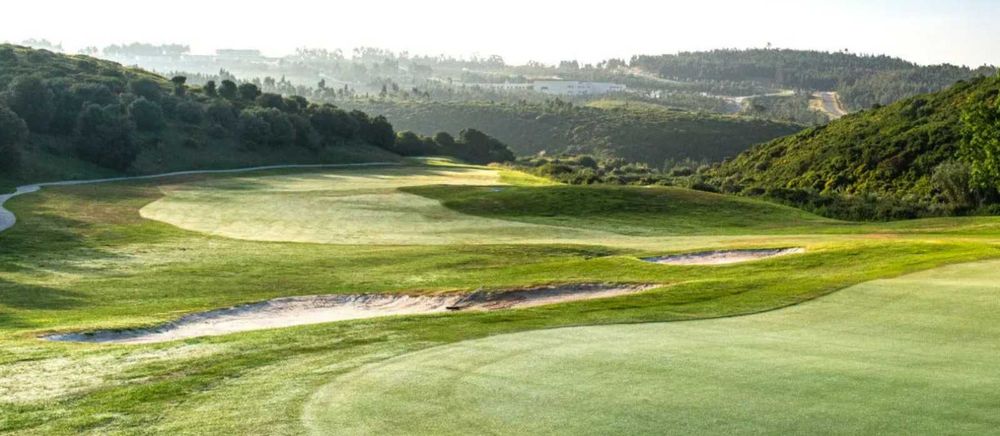 Construção de edifícios para escritórios e comércio em Belas Clube de Campo, Sintra