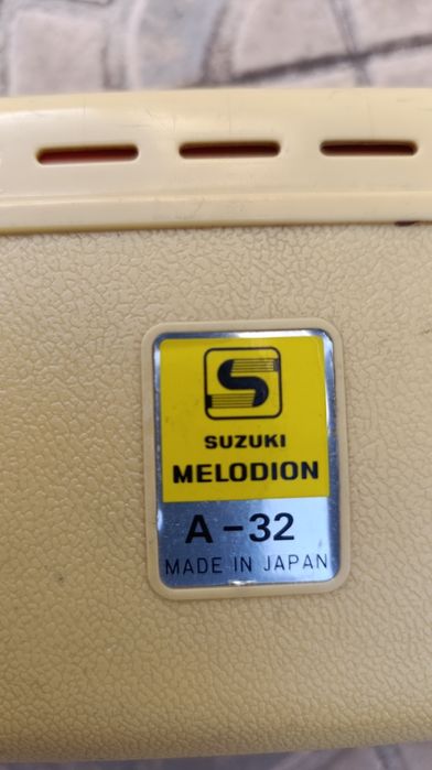 Melódica Suzuki clássica A-32