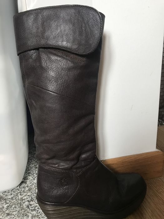 Botas Fly London cano alto