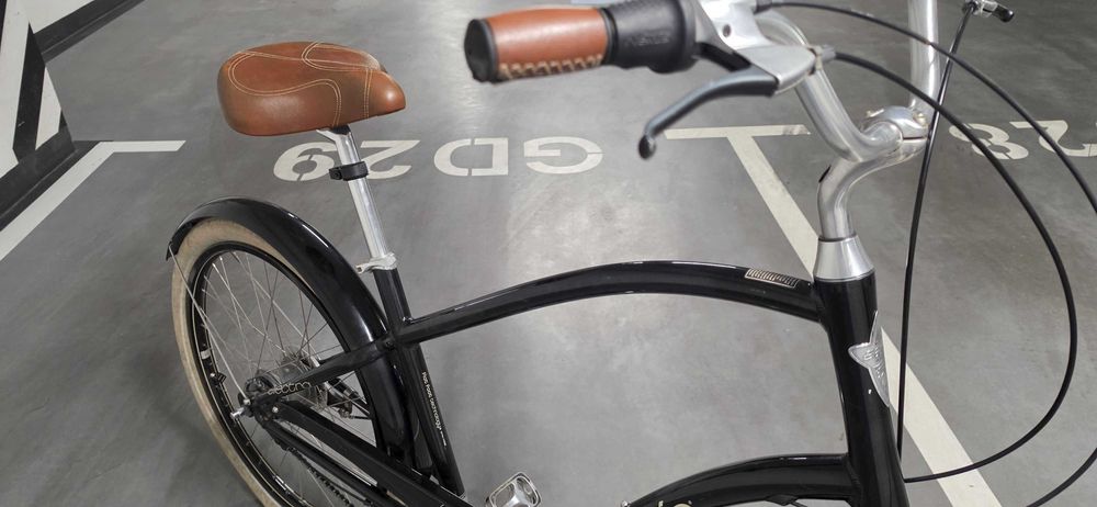 ROWER ELECTRA TOWNIE 8 męski czarny elementy skórzane
