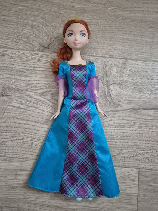 Lalka jak Barbie Disney Merida Waleczna