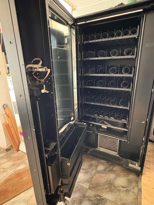 Reparações em máquinas de vending