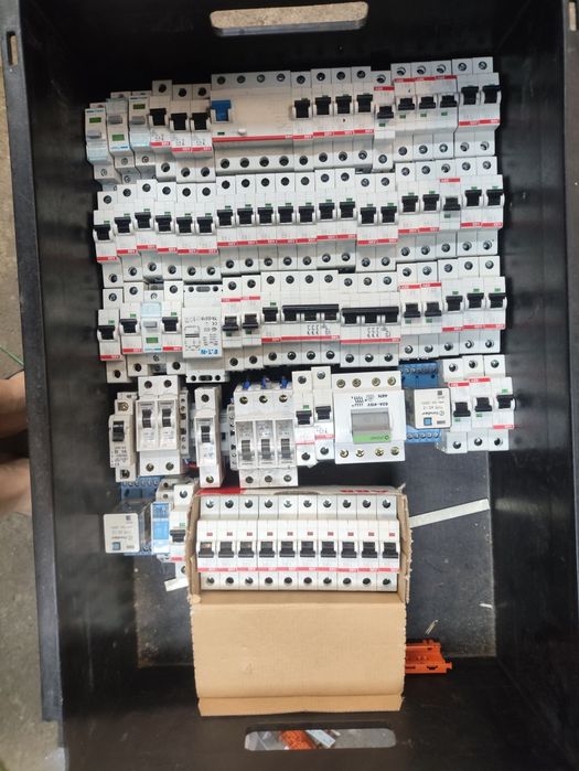 Aparatura elektryczna ABB Siemens Eaton Moeller PKZM styczniki wyłączniki