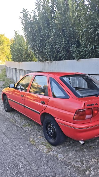 Ford Escort CL 1.3i (1994) – 5 Portas – A rodar diariamente — photo 4