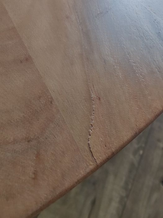 Mesa de jantar nova