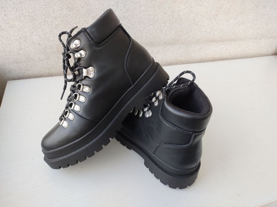 Утепленные Высокие ботинки New Yorker р. 40, 41, 42. Новые!