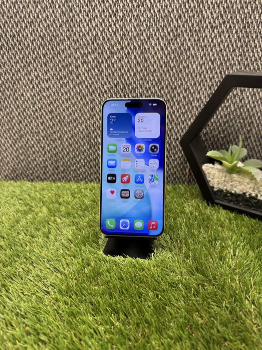 iPhone 15 Pro Max 256Gb Neverlock АКБ 92% White Titanium Айфон