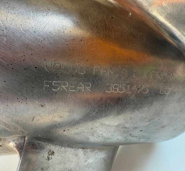 Volvo Penta Duo Prop DPS-X Drive (peças originais Volvo Penta)